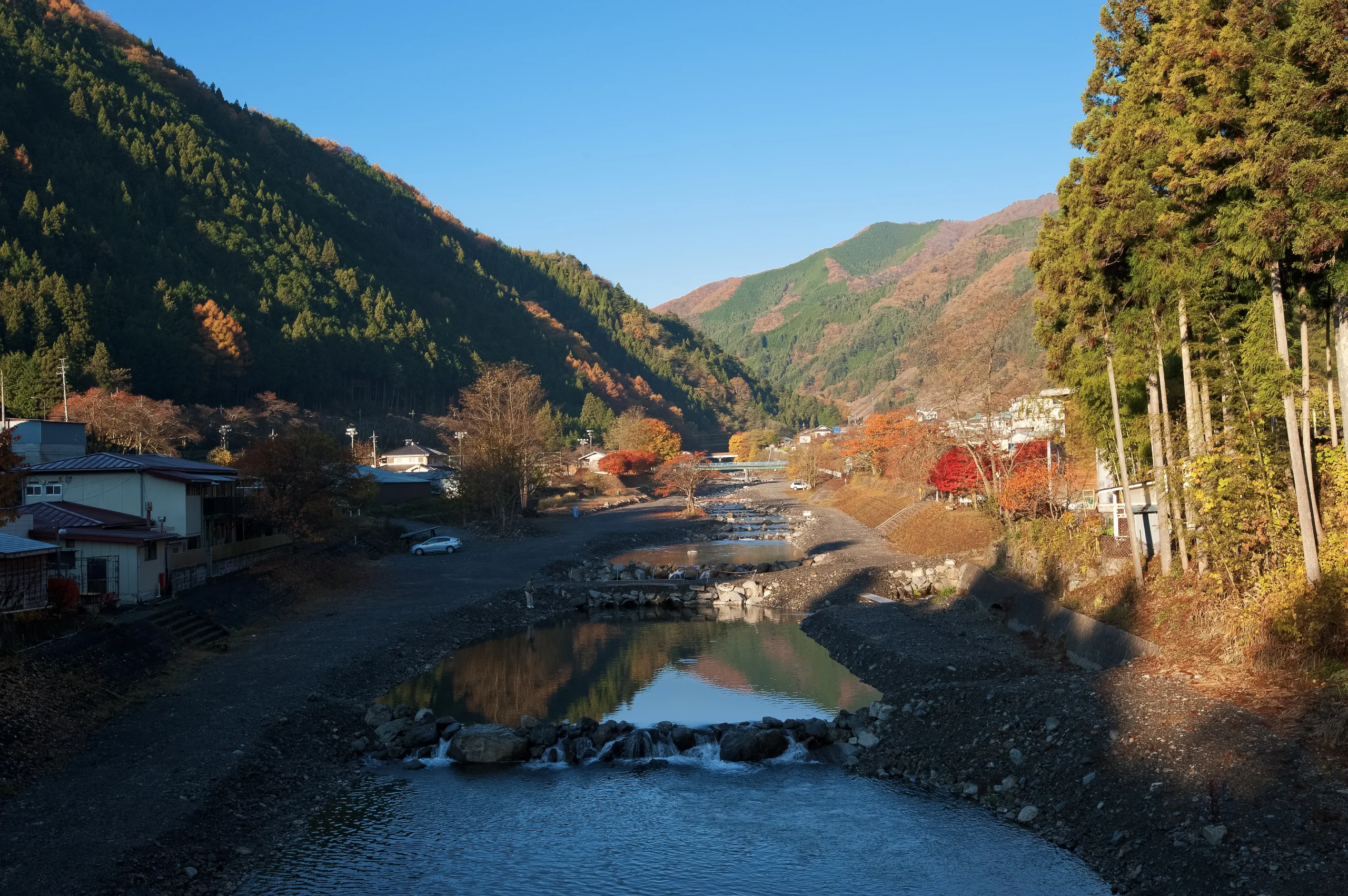 民間の学習塾がない山梨県小菅村、村営の学習塾を開設へ